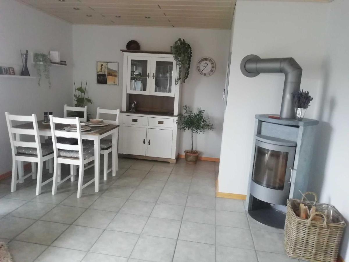Haus Sonnenblick Διαμέρισμα Momlingen Εξωτερικό φωτογραφία